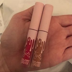 SOLD!! Set of 2 mini Kylie velvet lip